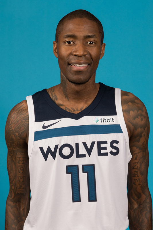 中国女足出战英格兰女足名单：王霜、吴海燕领衔，张琳艳在列（对阵英格兰女足，中国女足大名单公布：王霜、吴海燕领衔，张琳艳入选）