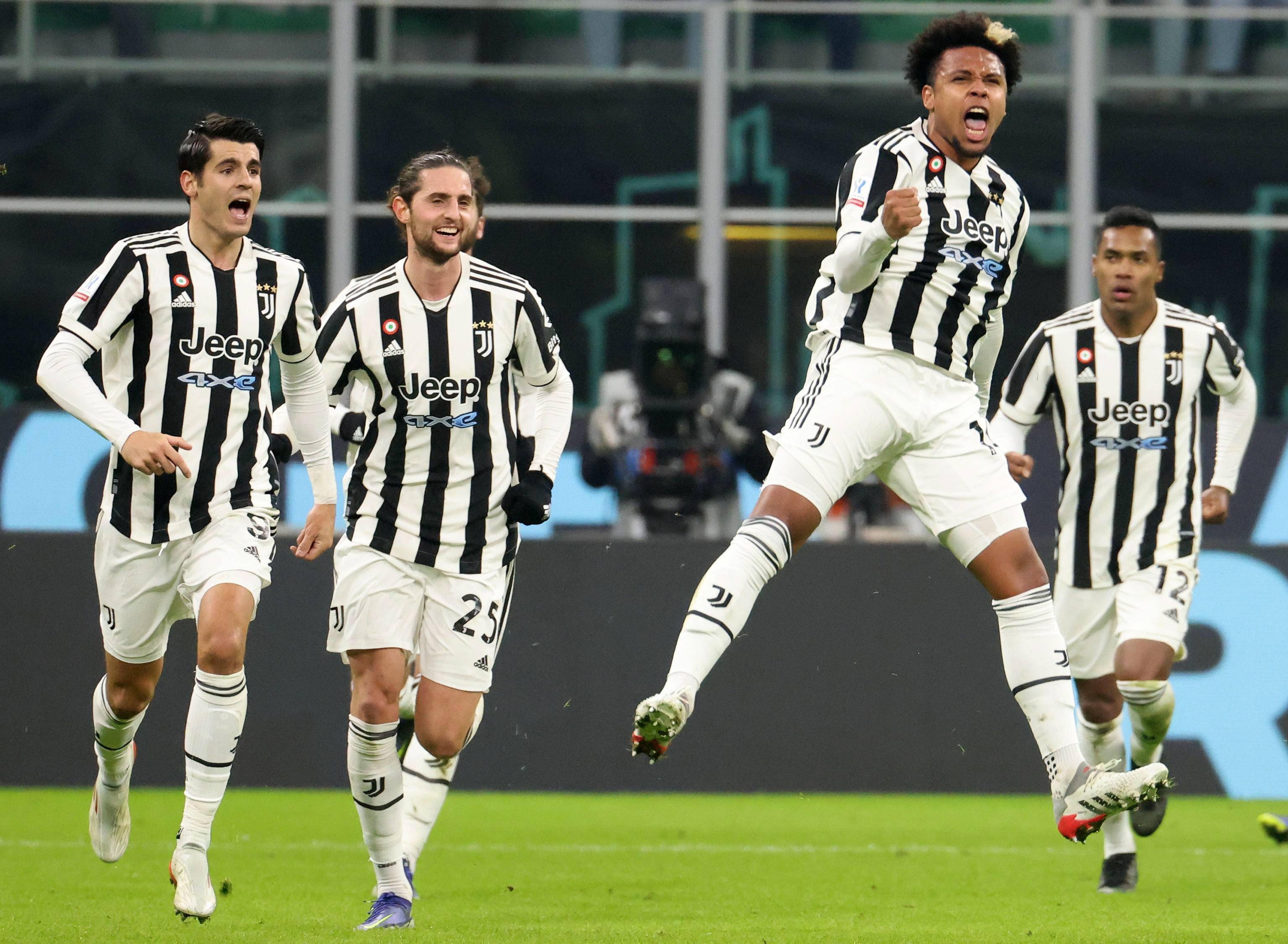 强势复苏！凯尔特人近12战10胜，排名飙升东部第三（绿军状态回暖，近12场豪取10胜，东部升至第三）