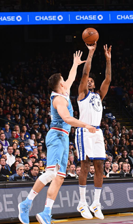 图片报：拜仁三将晒AI生成胡子照片，参与活动呼吁关注男性健康（图片报：拜仁三将晒AI胡须照，参与公益活动呼吁关注男性健康）