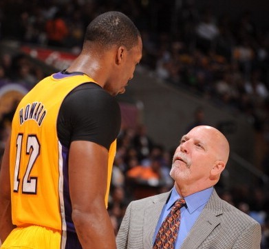 每体：腓骨骨折的邦马蒂将接受手术，或将伤缺5个月（每体：邦马蒂腓骨骨折需手术，预计缺阵约5个月）