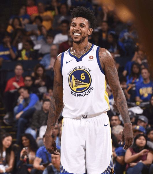 曼市双雄6500万镑争夺战，塞梅尼奥拒绝热刺邀约（曼市双雄掀6500万镑抢人战，塞梅尼奥拒绝热刺报价）