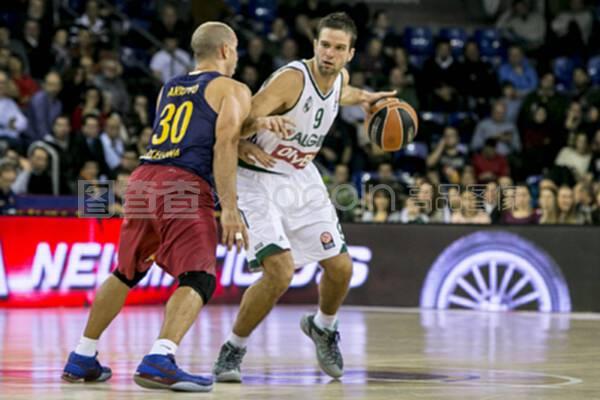 大连英博向上海海港发贺信：祝贺海港夺得2025赛季中超冠军（大连英博发贺信祝贺上海海港加冕2025中超冠军）