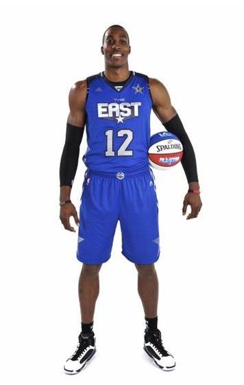 连续两赛季带不同球队欧战做客安菲尔德，阿隆索成历史第三人（阿隆索连续两季率不同球队欧战客战安菲尔德，成史上第三人）