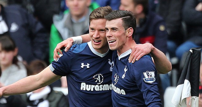 科尔：梅尔顿会频繁出现在收官阵容中，他能打两个后卫位置（科尔：梅尔顿将常驻关键时刻阵容，可兼任一、二号位）