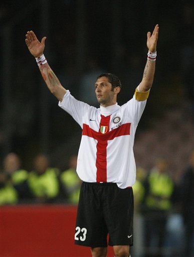 捷克11月大名单：绍切克、希克领衔，舒尔茨、维季克在列（捷克11月国家队名单出炉：绍切克、希克领衔，舒尔茨、维季克入选）