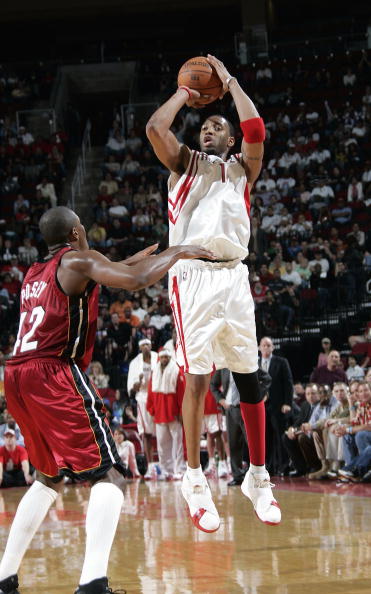 阿隆索回应拉波尔塔：如今到处都有面向自己支持者的民粹言论（阿隆索回应拉波尔塔：到处可见迎合自家支持者的民粹言论）