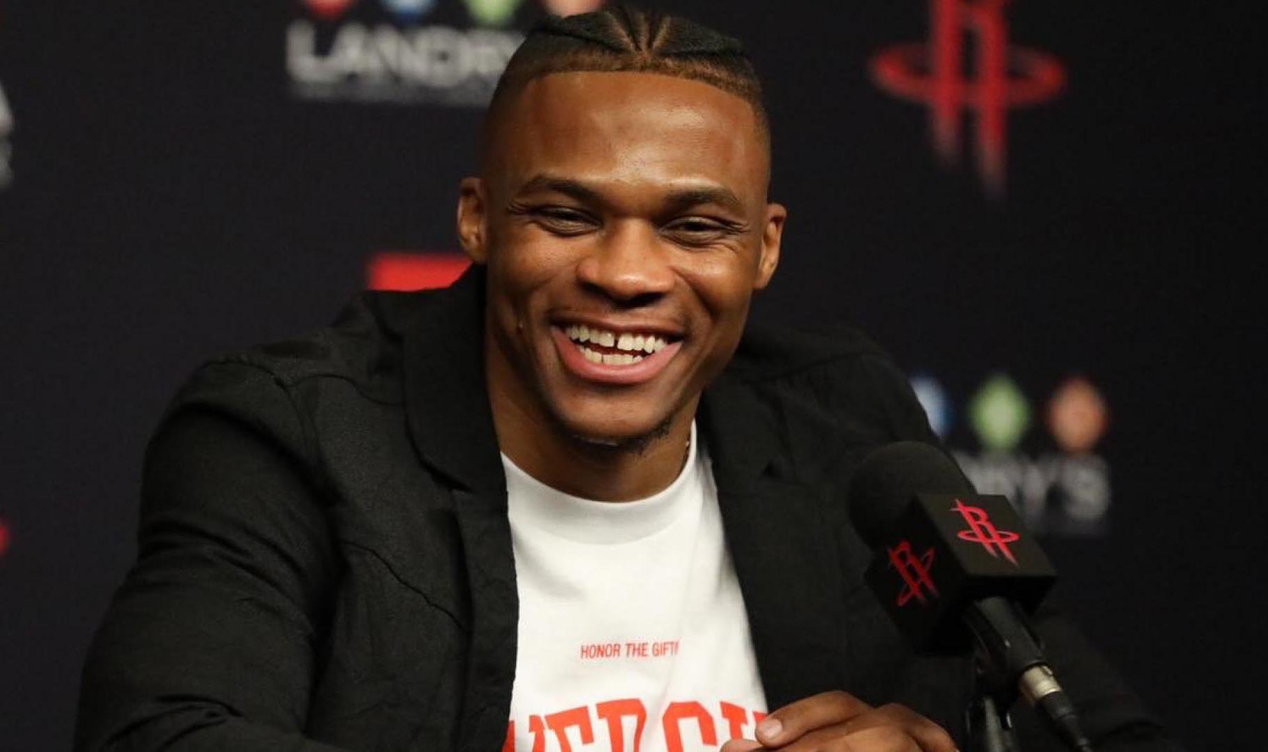 内德维德盛赞伊尔迪兹：他拥有非凡的能力，未来只会更强（内德维德：伊尔迪兹天赋出众，未来更上一层楼）