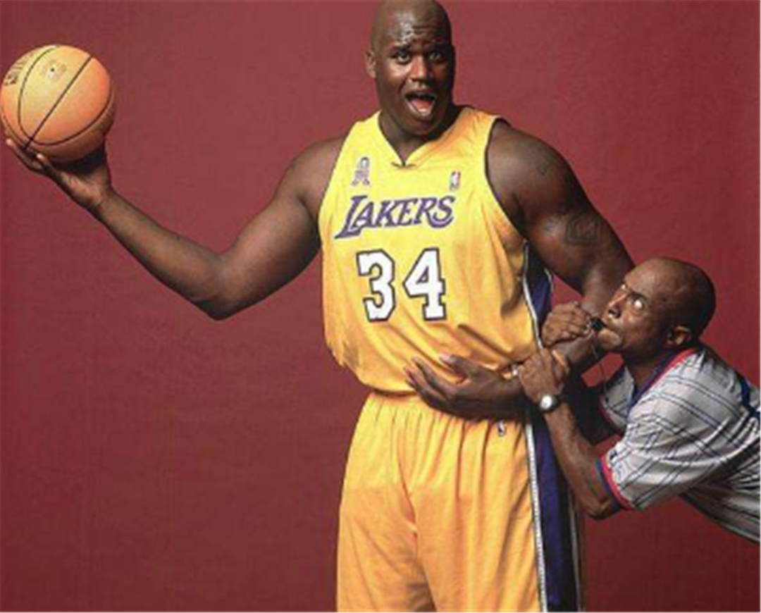 皇马近两个赛季欧冠联赛阶段已输5场，此前五个赛季小组赛共输5场（皇马近两季欧冠已负5场，前五季小组赛总计也只输5场）