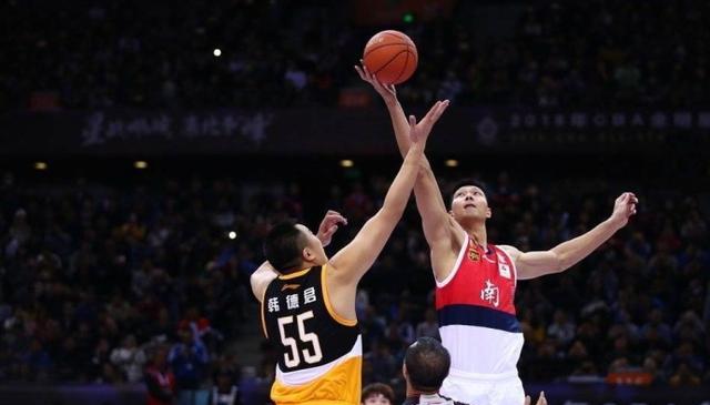 个人获评10分但输球，索里亚：球队一无所获，没什么好高兴的（个人评分满分仍吞败，索里亚：球队毫无收获，没什么值得庆祝）