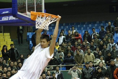 大卫-路易斯：最大遗憾是没和巴黎拿欧冠；恩里克是我的榜样（大卫-路易斯：最遗憾未能随巴黎夺欧冠，恩里克是我榜样）