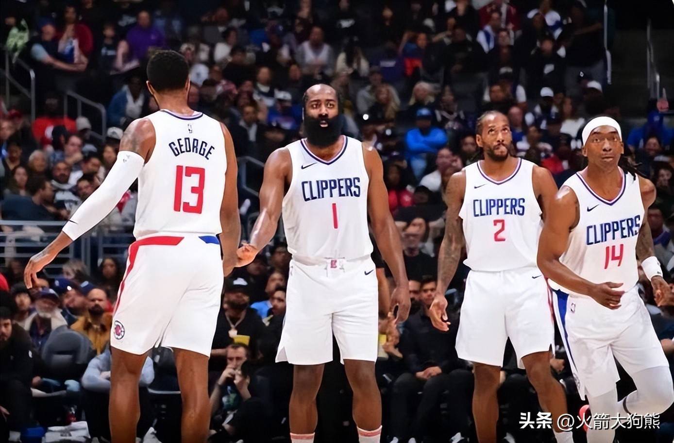 晋级世界杯！挪威击败意大利后哈兰德社媒晒图并配文：终于！（挪威击败意大利闯入世界杯，哈兰德社媒晒照直呼：终于！）