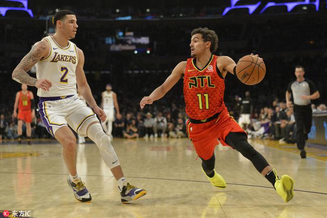 英超战报：利物浦2-1逆转热刺,（英超快讯：利物浦2-1逆转击败热刺）